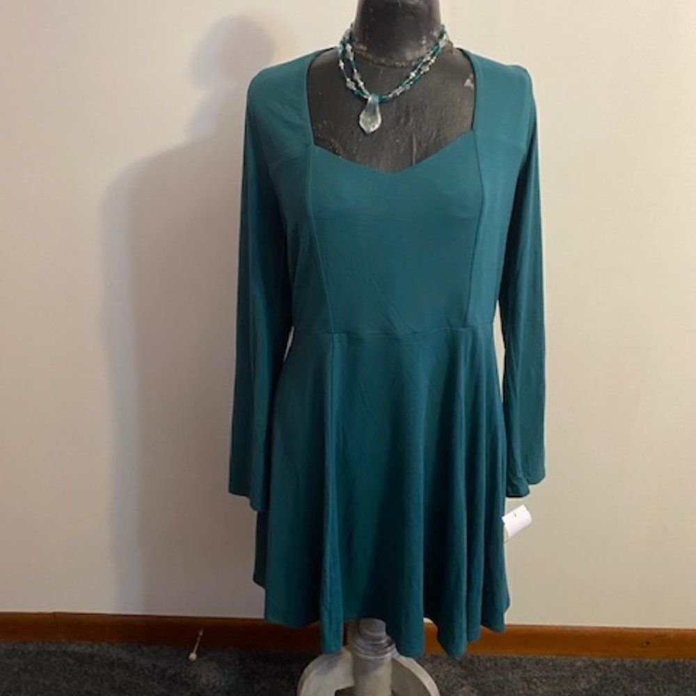 Nine Britton Teal sweetheart neckline cut out flare dress, size XXL